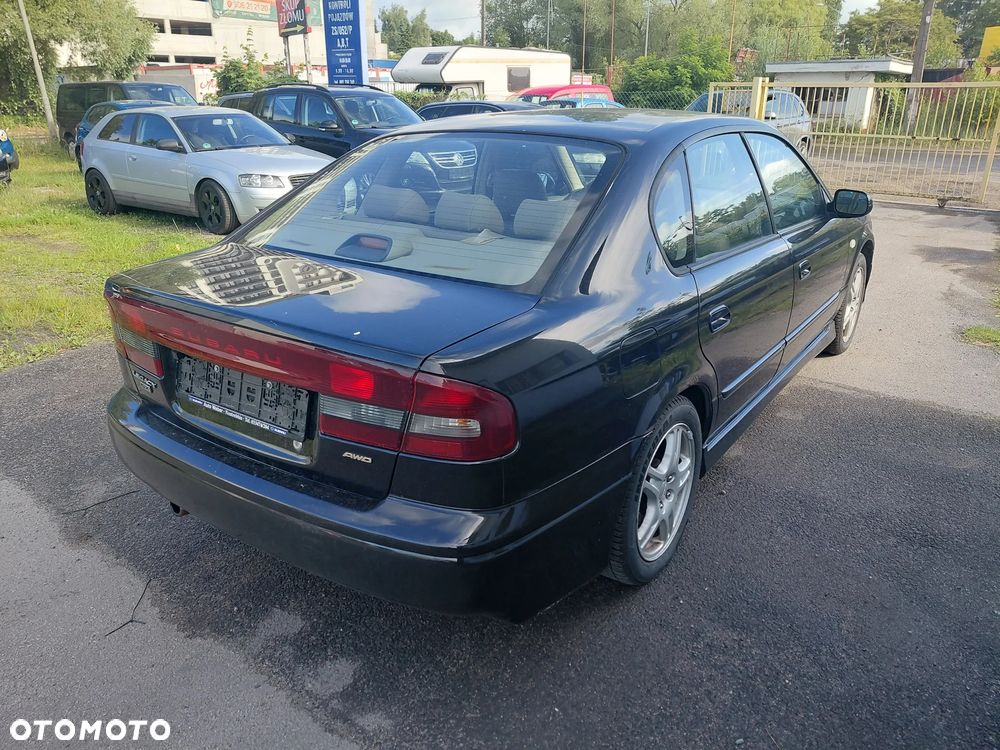 Subaru Legacy 2.5 GX 4x4 - 5