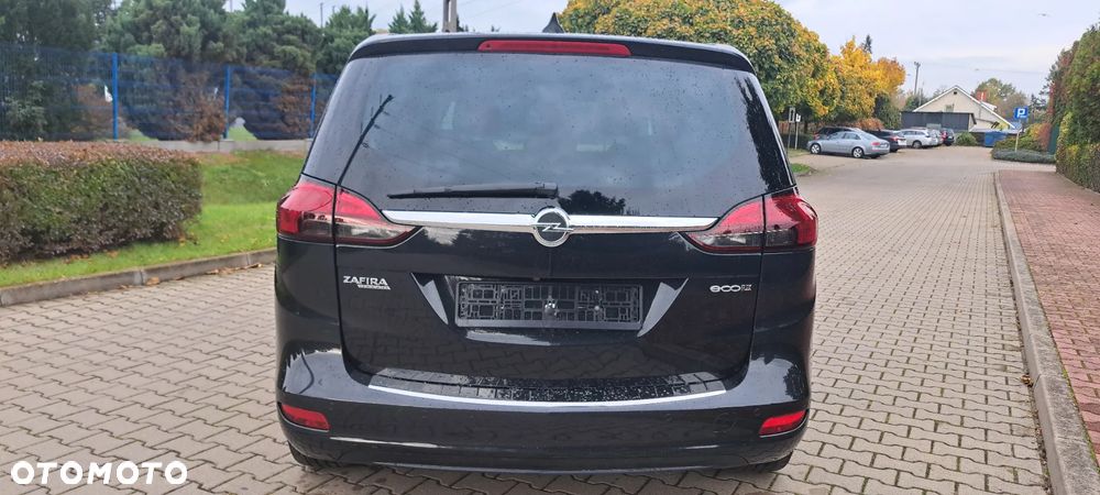 Opel Zafira - 11