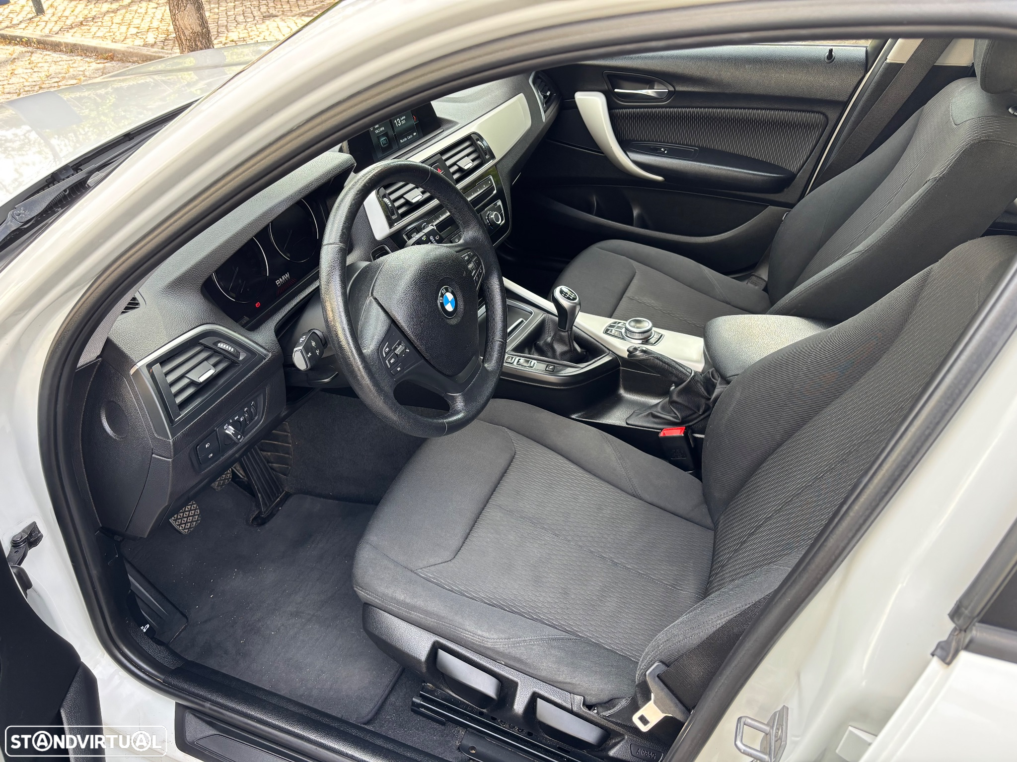 BMW 116 i Advantage - 10