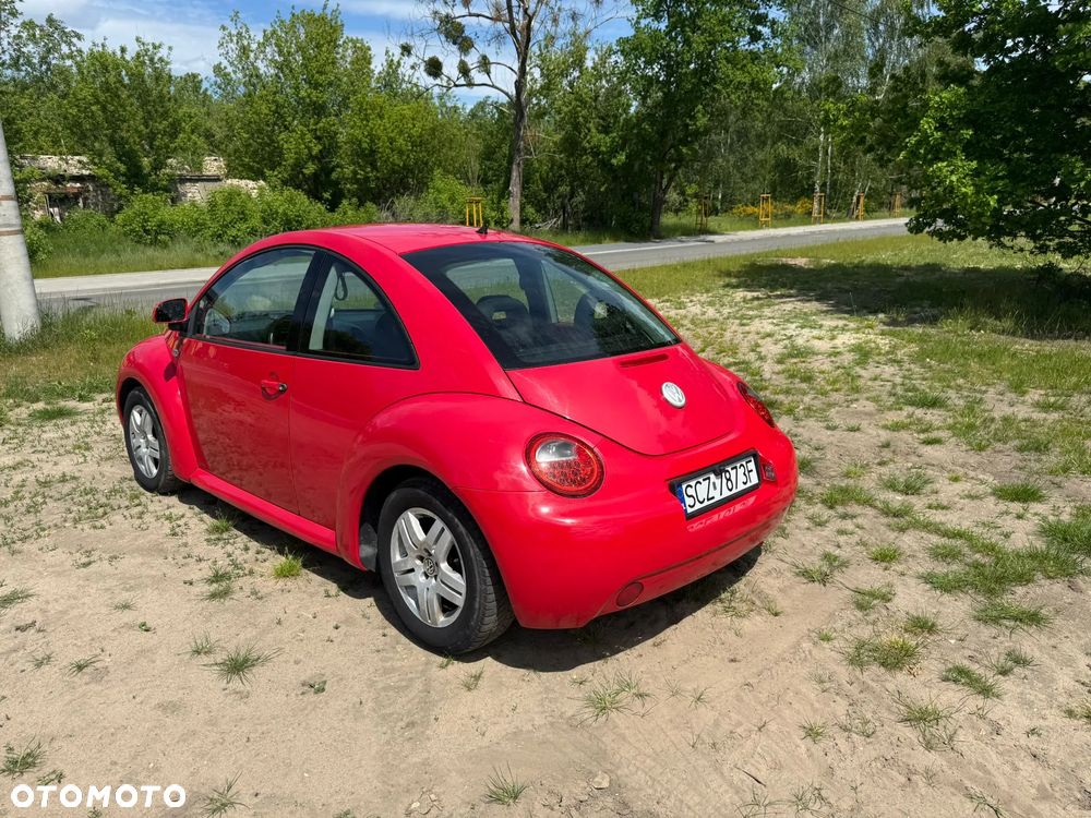 Volkswagen New Beetle 2.0 - 4