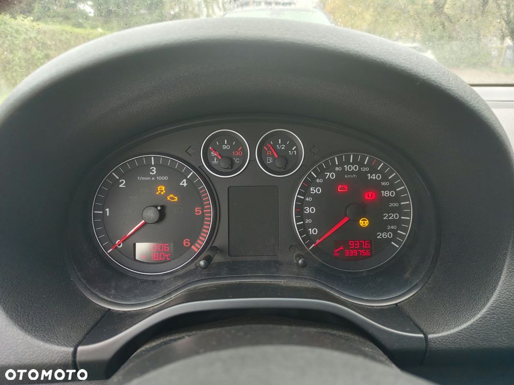 Audi A3 3-drzwiowe - 8