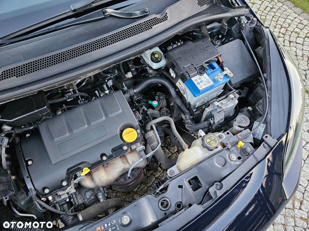 Opel Corsa 1.2 Enjoy - 32