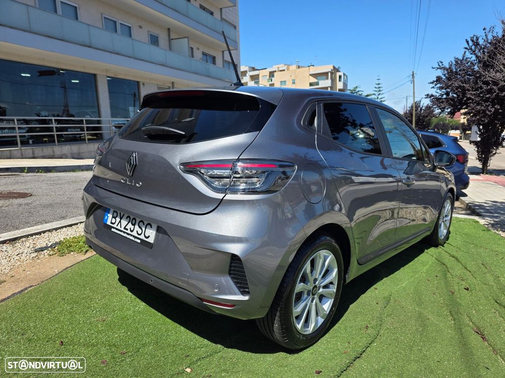 Renault Clio 1.0 TCe Evolution Bi-Fuel - 28