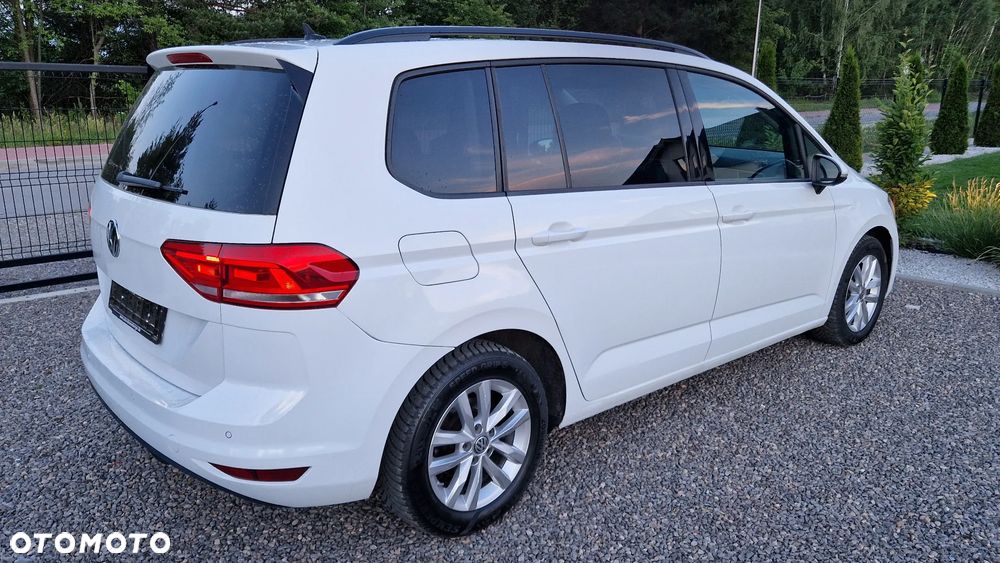 Volkswagen Touran 1.6 TDI SCR (BlueMotion Technology) Comfortline - 9