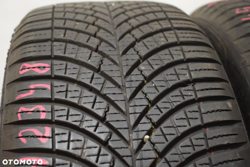 R17 225/45 Goodyear Vector 4 Seasons GEN-3 Cena za parę - 2