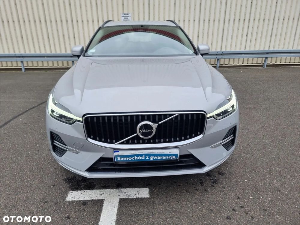 Volvo XC 60 D5 SCR AWD Momentum - 3