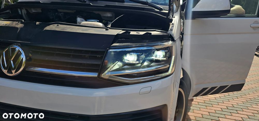 Volkswagen Transporter - 38