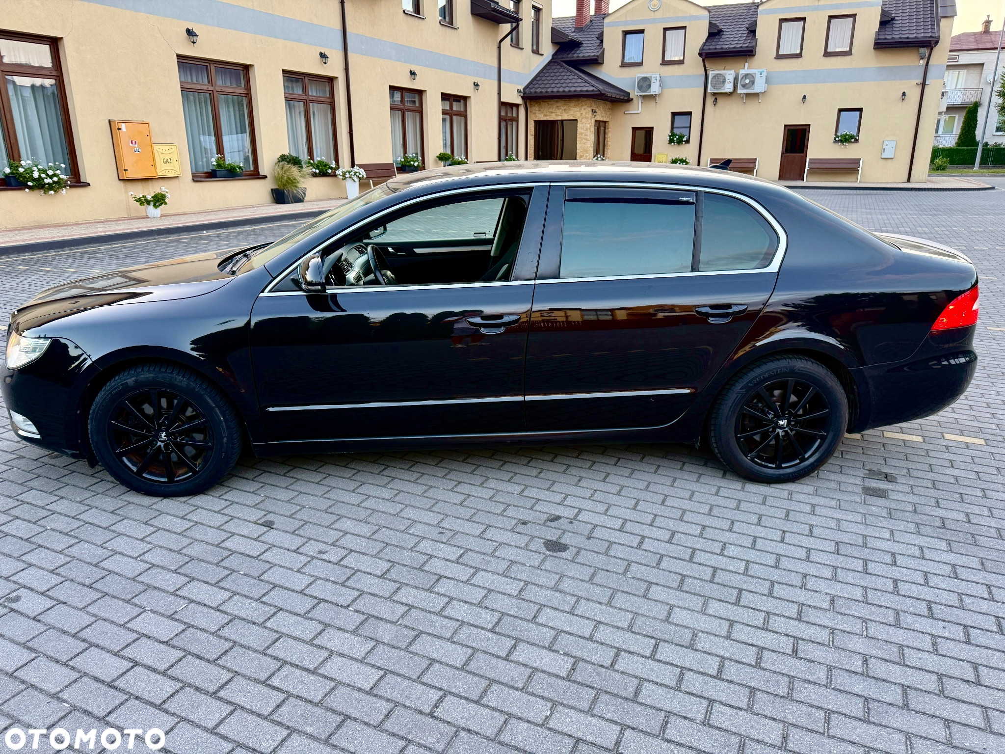 Skoda Superb 1.6 TDI Elegance Greenline - 2
