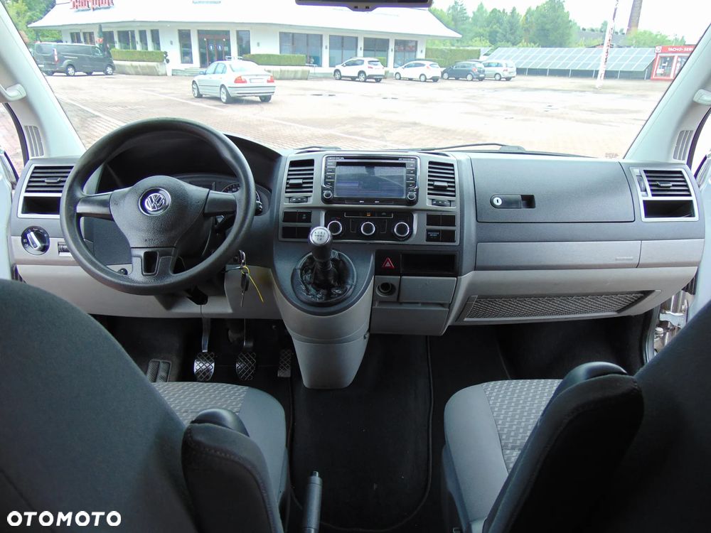 Volkswagen Transporter L2H1 - 24