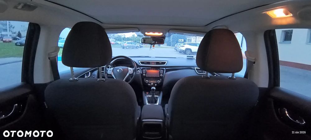Nissan Qashqai 1.2 DIG-T N-Connecta EU6 - 16