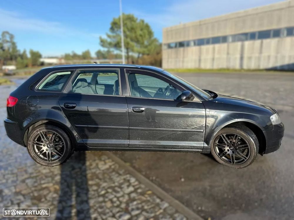 Audi A3 Sportback 1.9 TDi Sport FPD - 4