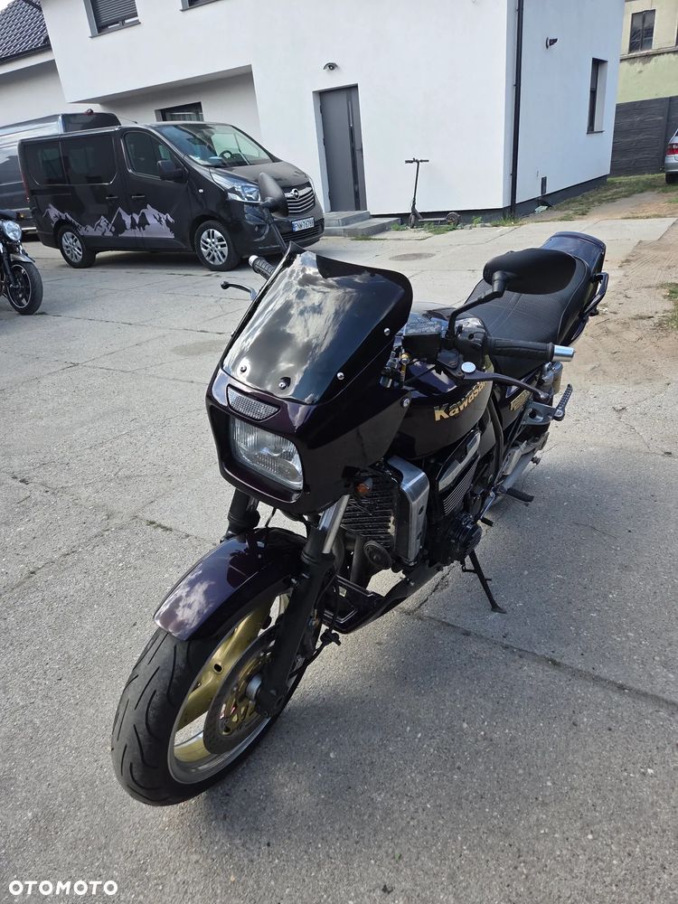 Kawasaki ZRX - 3