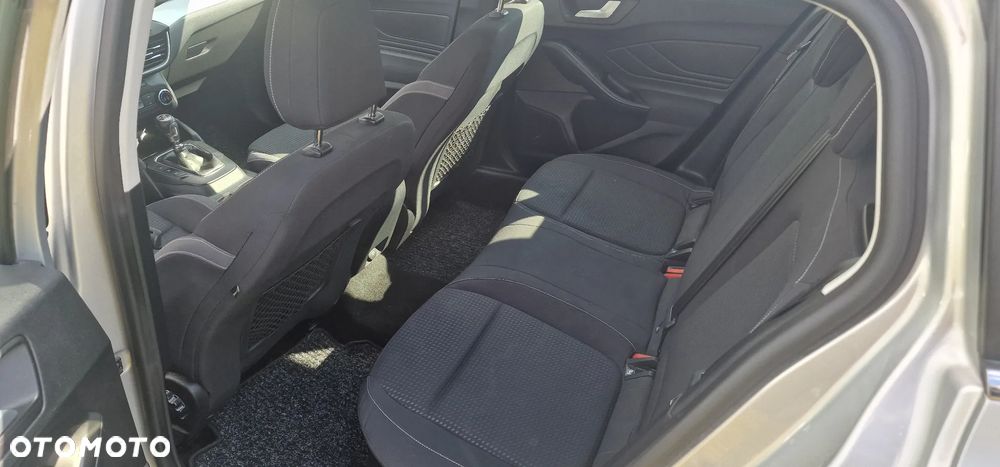 Ford Focus 1.5 TDCi DPF Start-Stopp-System Business - 18