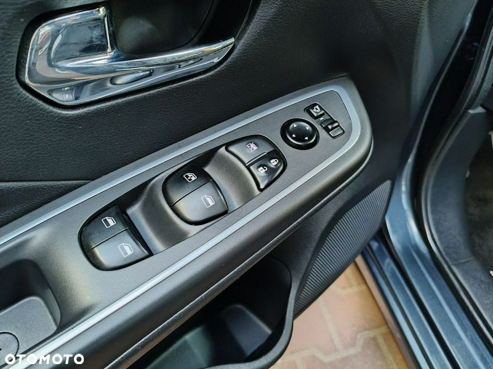 Nissan Micra DIG-T 117 N-Sport - 17