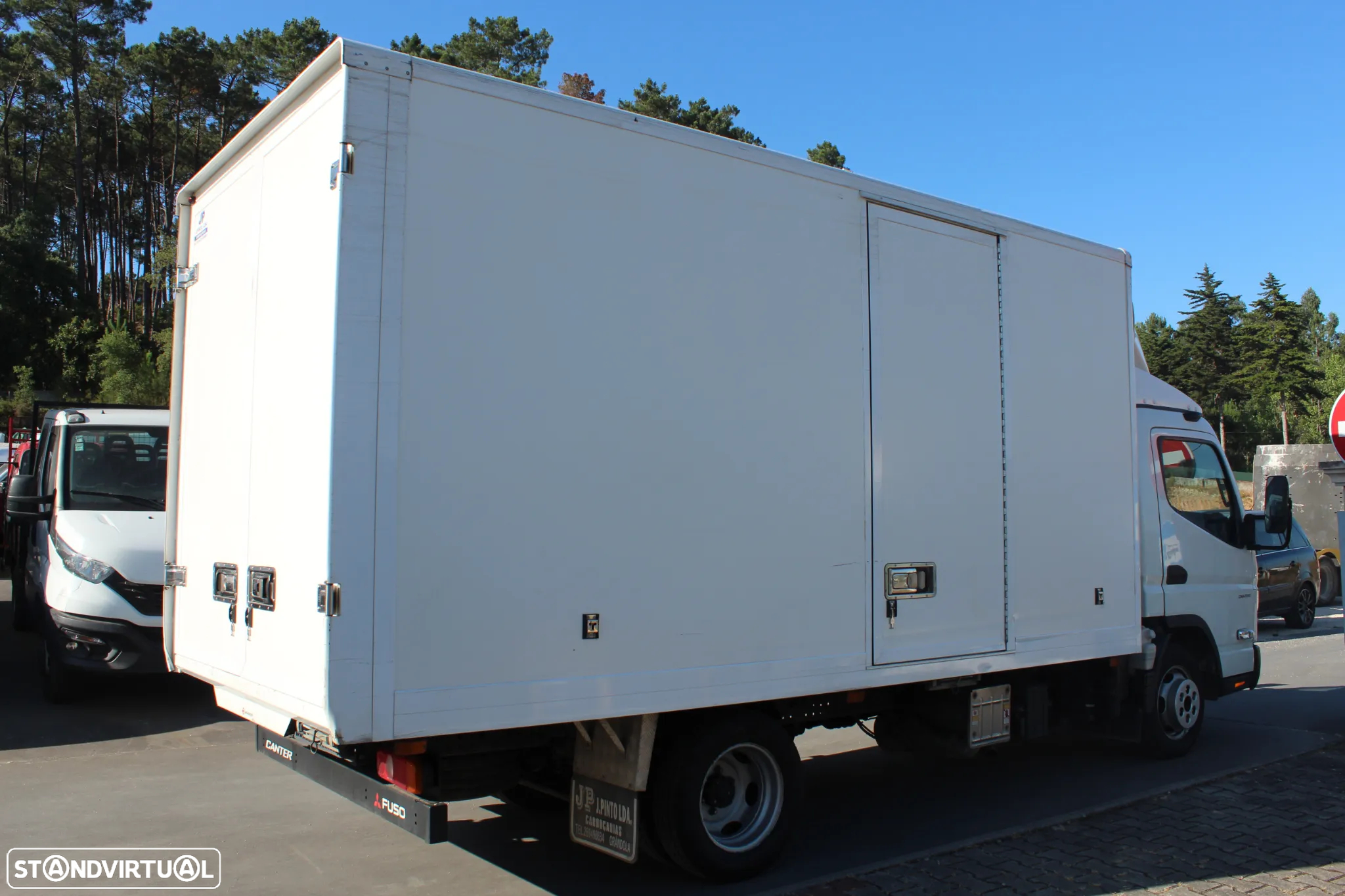 Mitsubishi FUSO CANTER 3C13 CONTENTOR // 2022 - 4