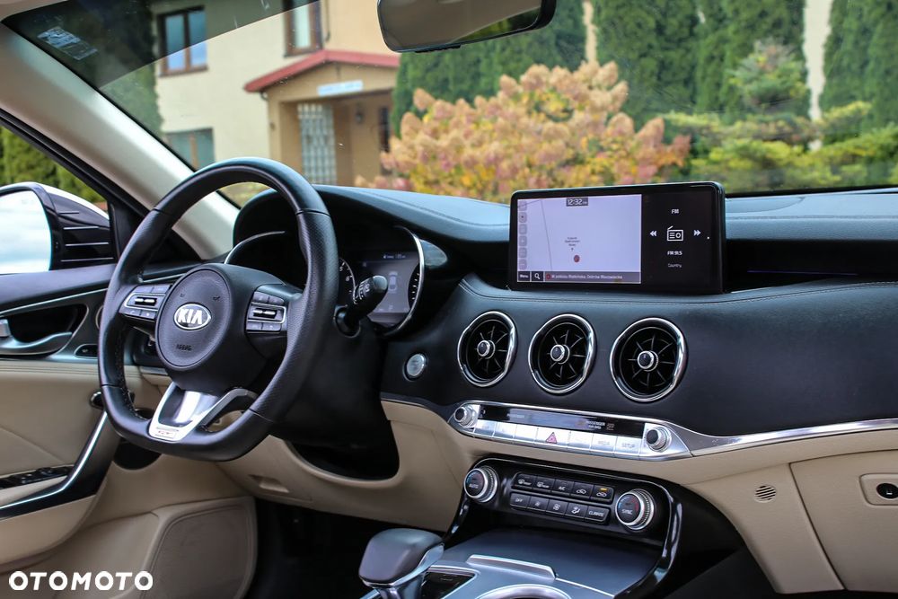 Kia Stinger 3.3 T-GDI AWD OPF GT - 29