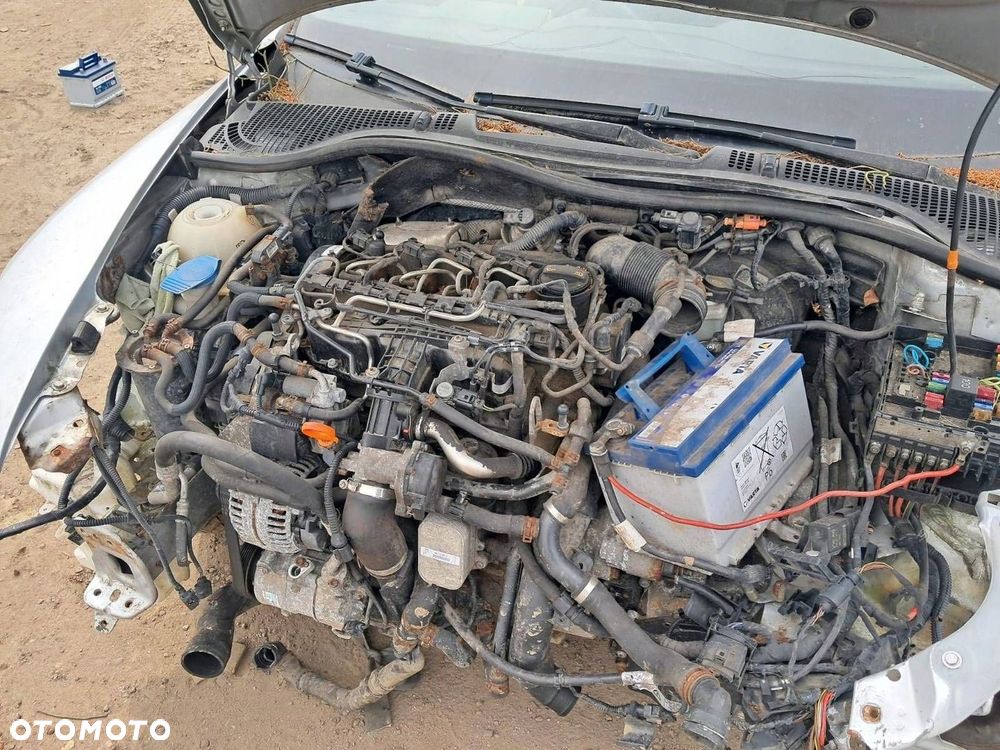 SILNIK SKODA OCTAVIA II 1.6TDI 105KM CAYC 2011R KOD - 3