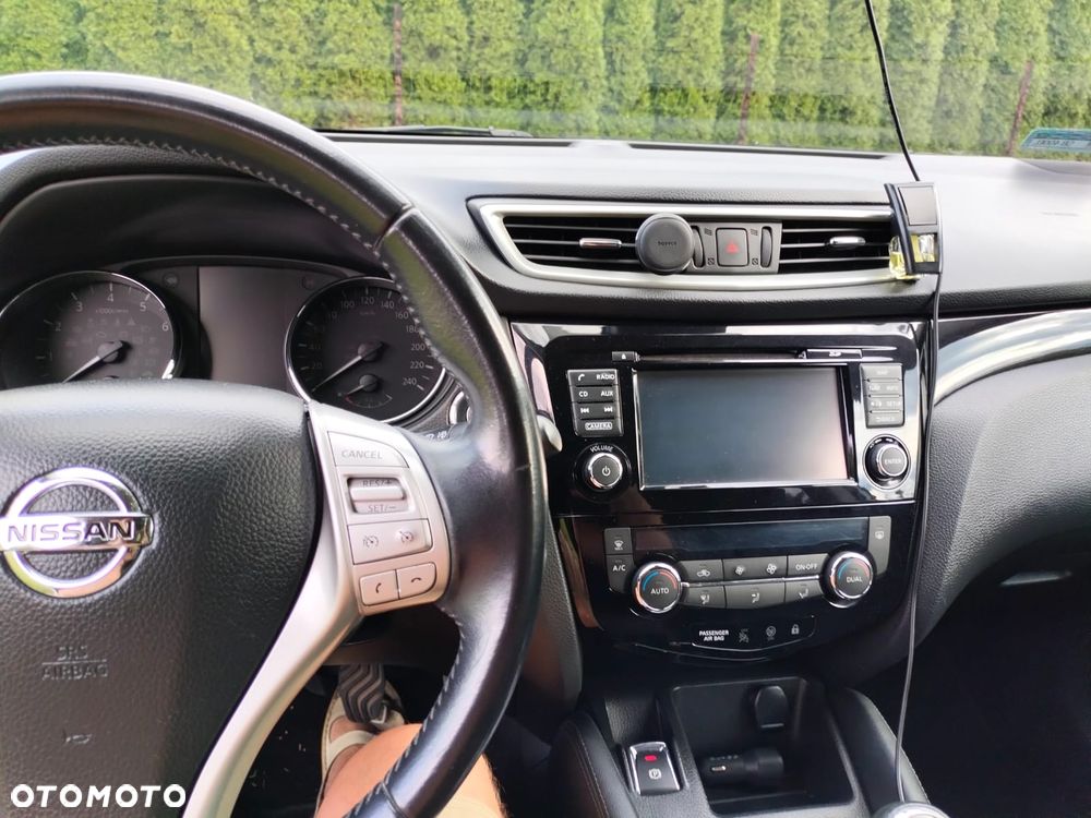 Nissan Qashqai 1.2 DIG-T Acenta EU6 - 12