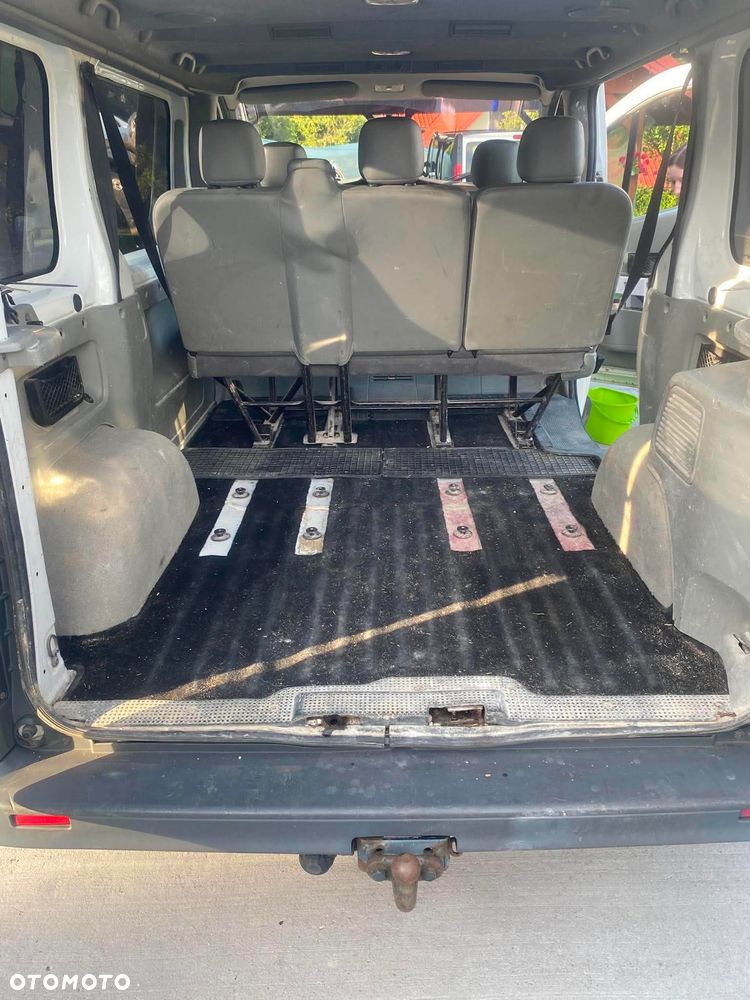 Opel Vivaro - 7