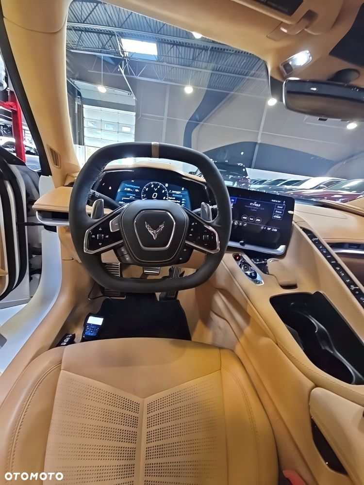 Chevrolet Corvette ver-stingray-3lt-6-2-v8-automatik - 9