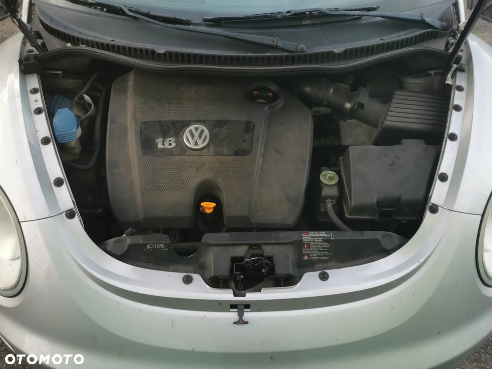 Volkswagen New Beetle 1.6 - 5