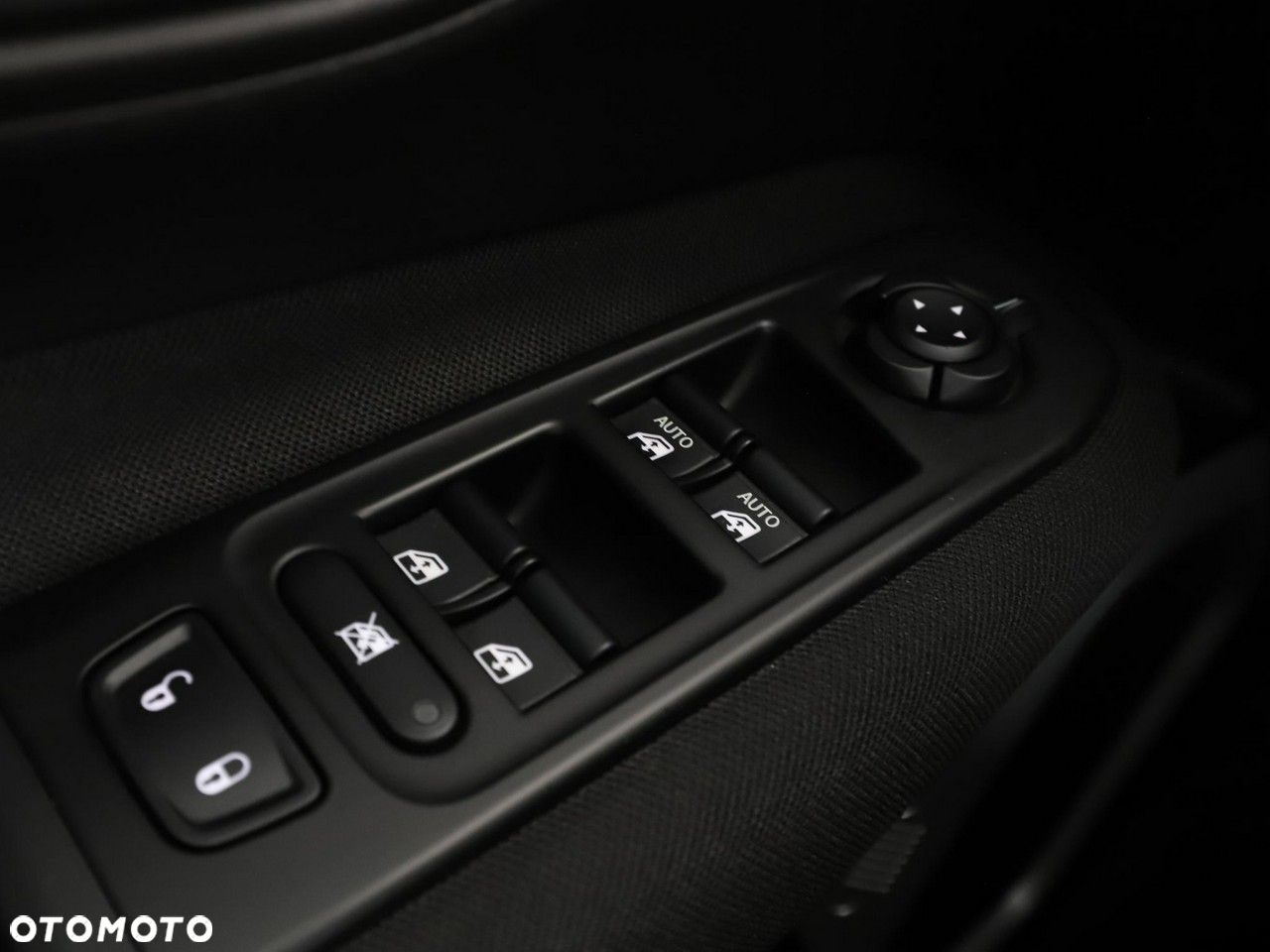 Jeep Renegade 1.0 GSE T3 Turbo Longitude FWD S&S - 34