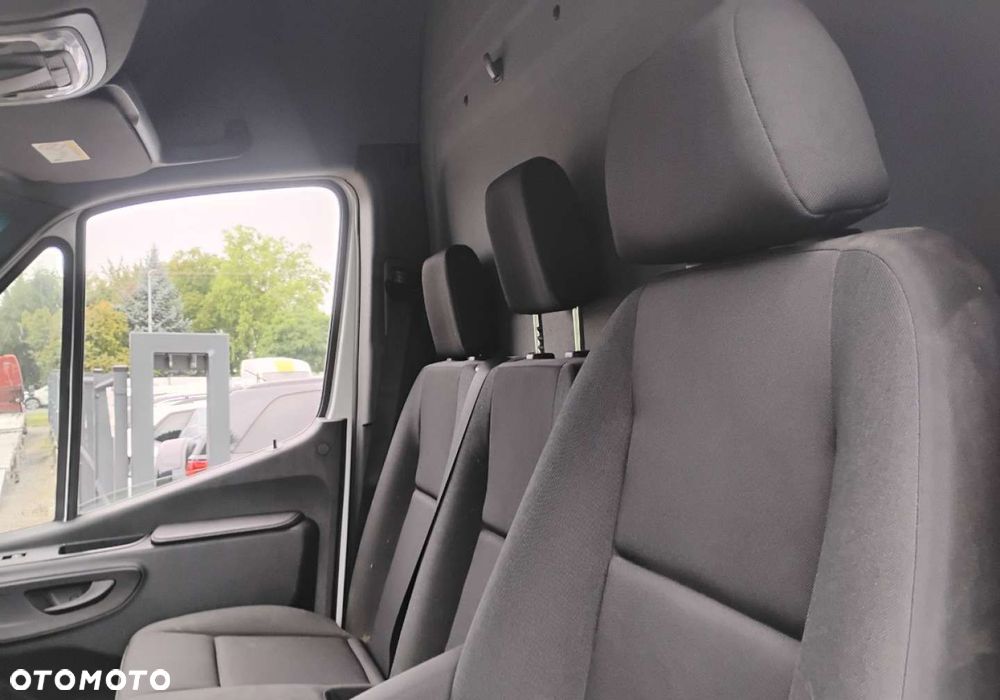 Mercedes-Benz SPRINTER 314 - 10