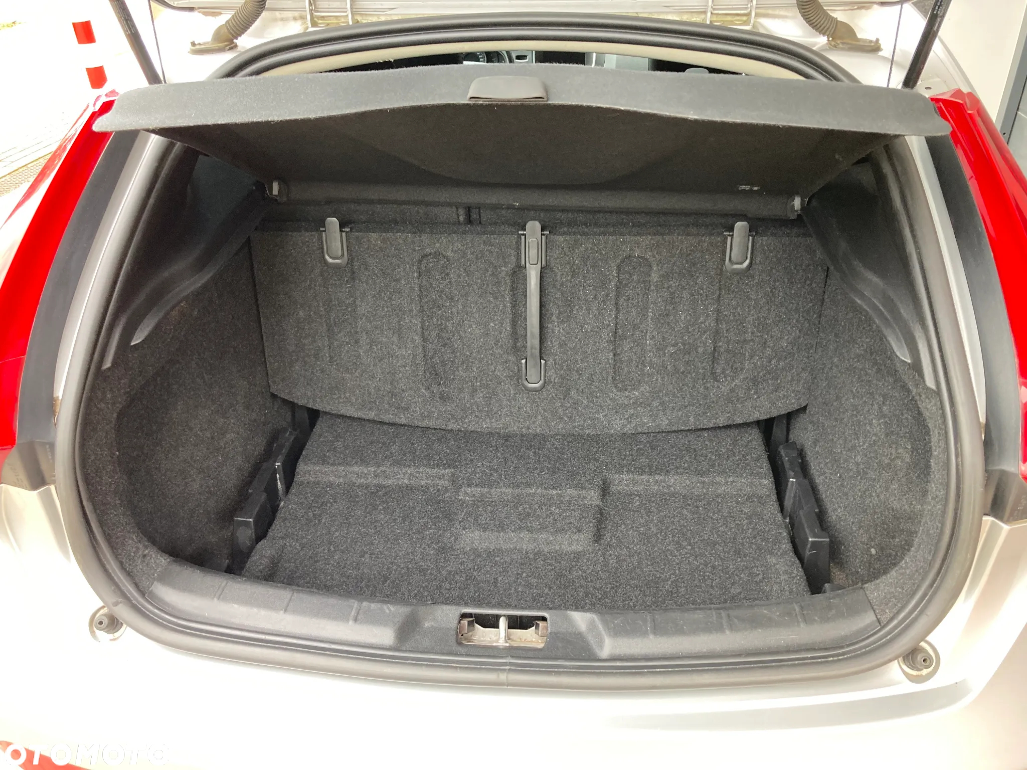 Volvo V40 D2 Geartronic Summum - 11