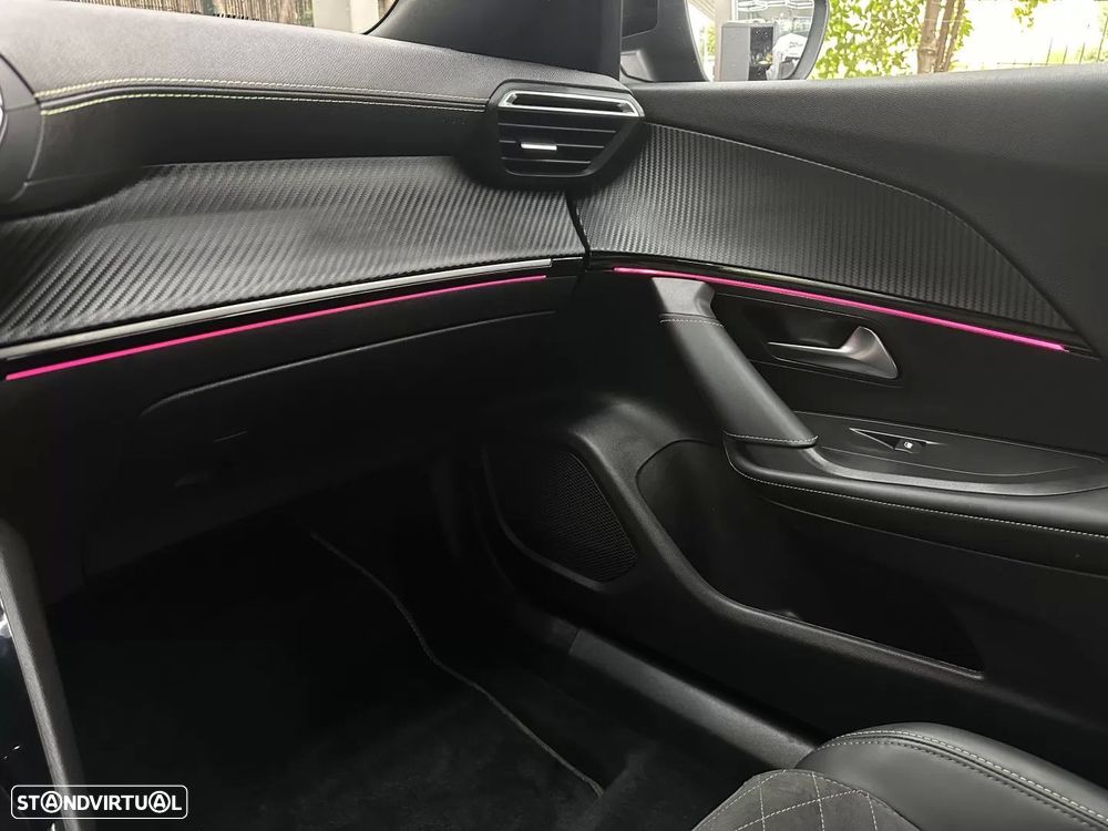 Peugeot e-2008 GT Pack - 19