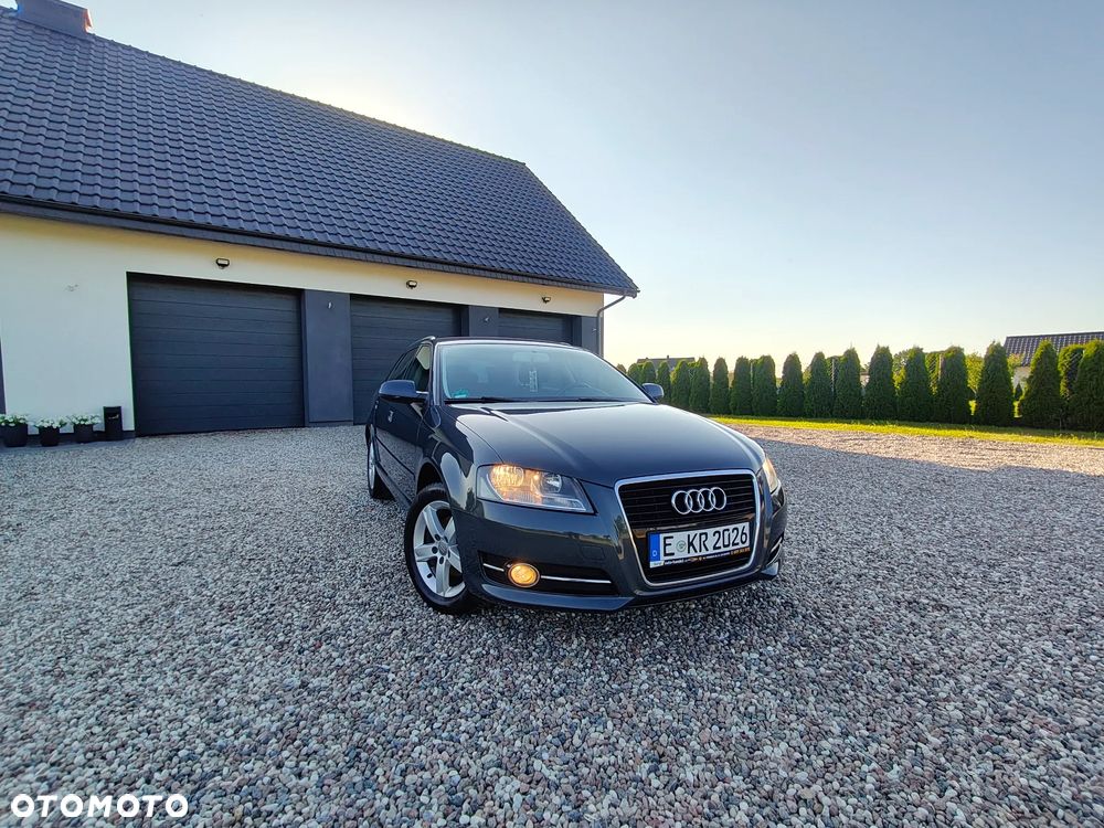 Audi A3 Sportback 1.6 Ambiente - 1