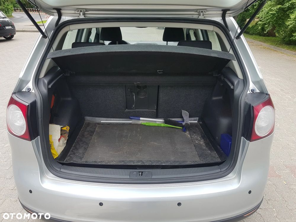 Volkswagen Golf Plus 1.6 Comfortline - 12