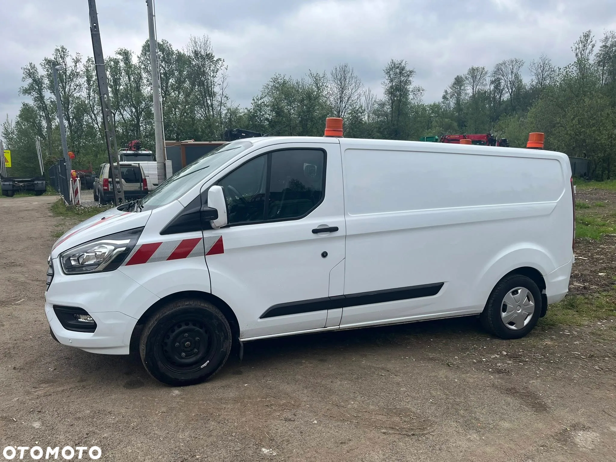Ford Transit Custom LONG - 11