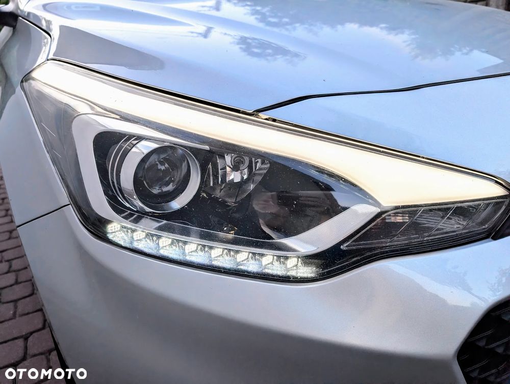 Hyundai i20 - 8
