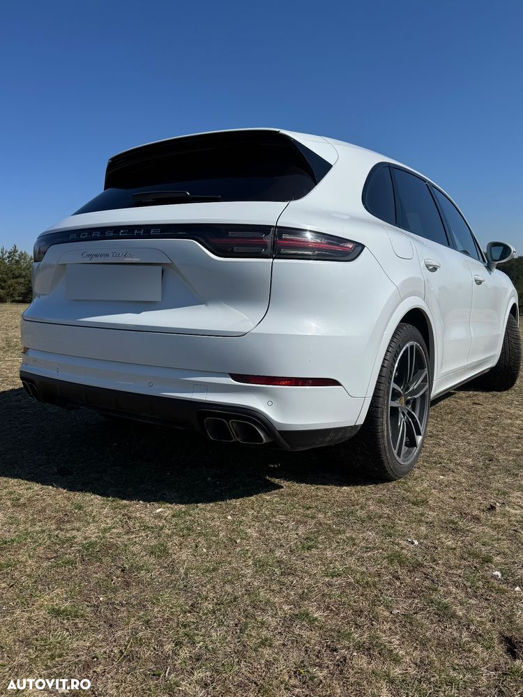 Porsche Cayenne Turbo Tiptronic S - 4