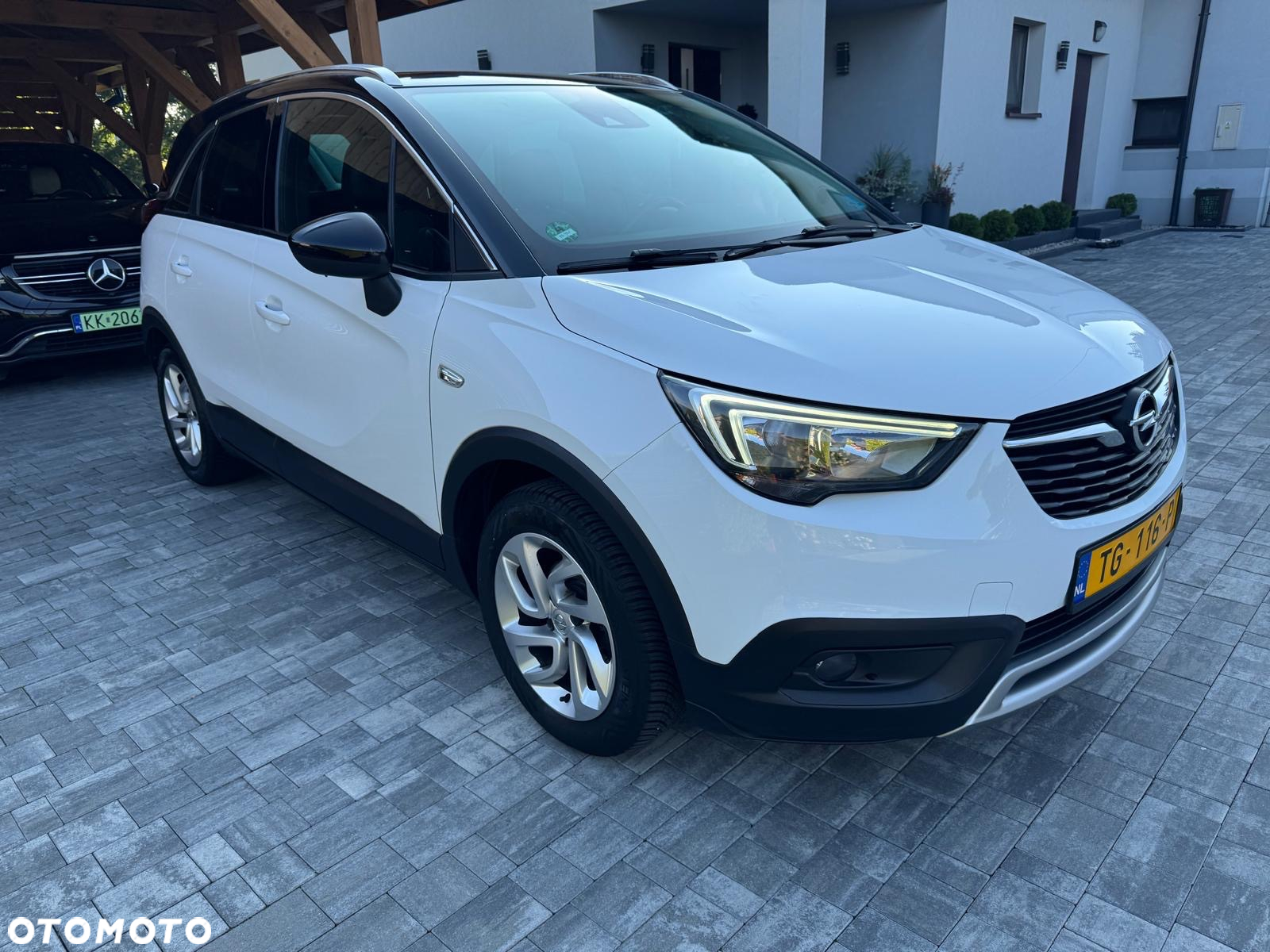 Opel Crossland X 1.2 Innovation - 14