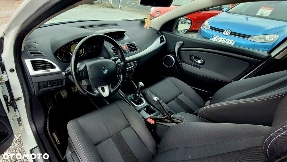 Renault Megane - 25