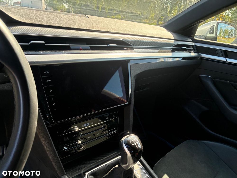 Volkswagen Arteon 2.0 TDI SCR R-Line - 22