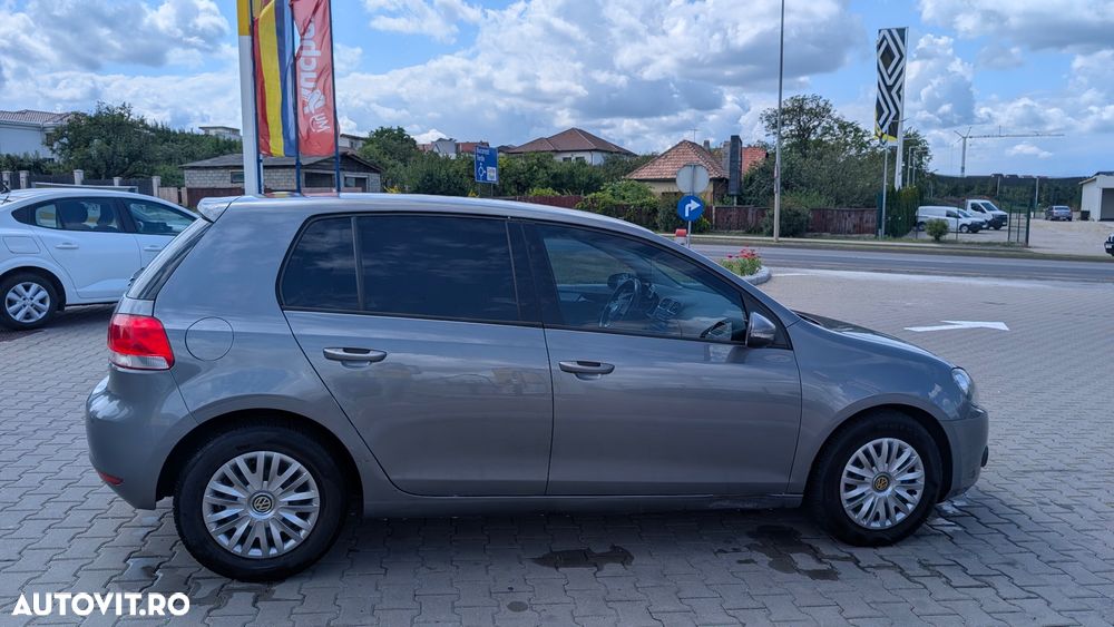 Volkswagen Golf 1.2 TSI Comfortline DSG BlueMotion Technology - 4