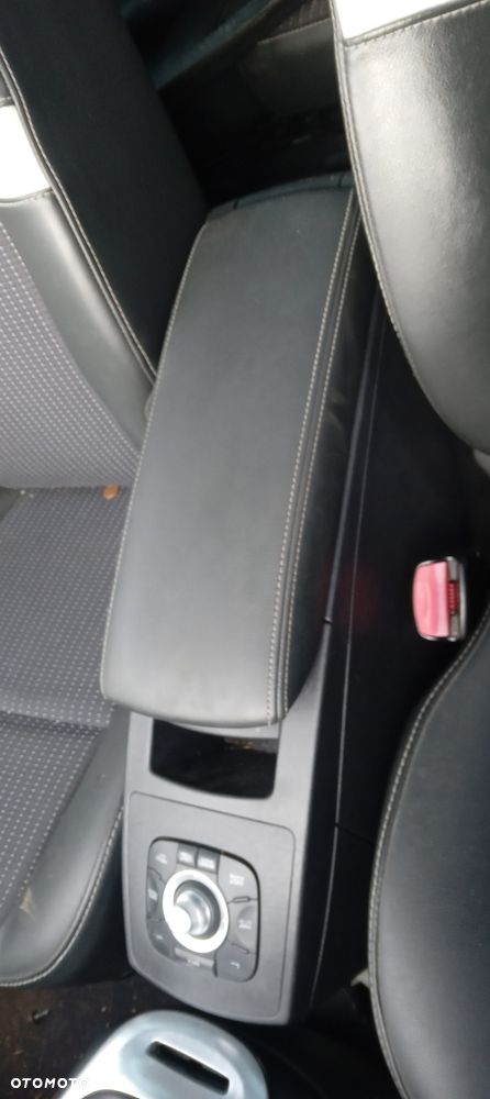 Scenic III podłokietnik - 1