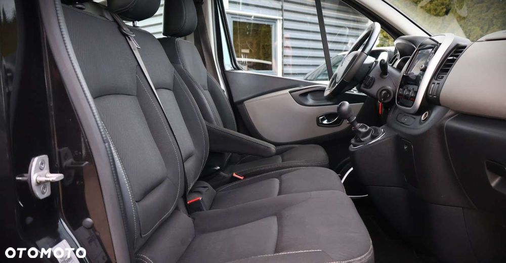 Renault Trafic - 17