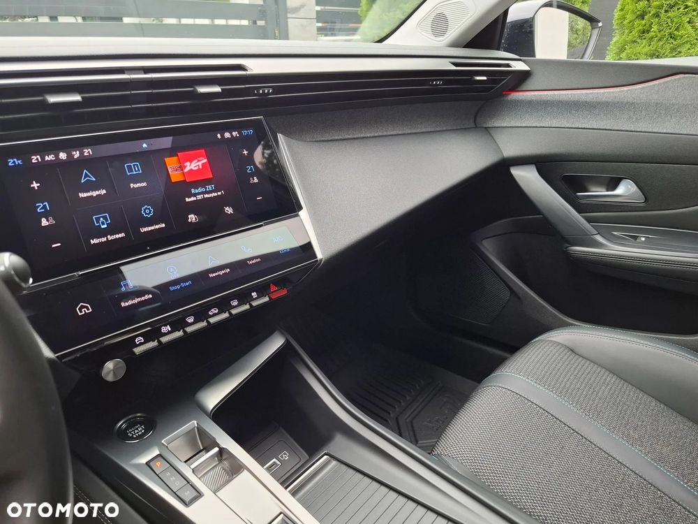 Peugeot 308 BlueHDi 130 EAT8 Stop & Start Allure Business-Paket - 18