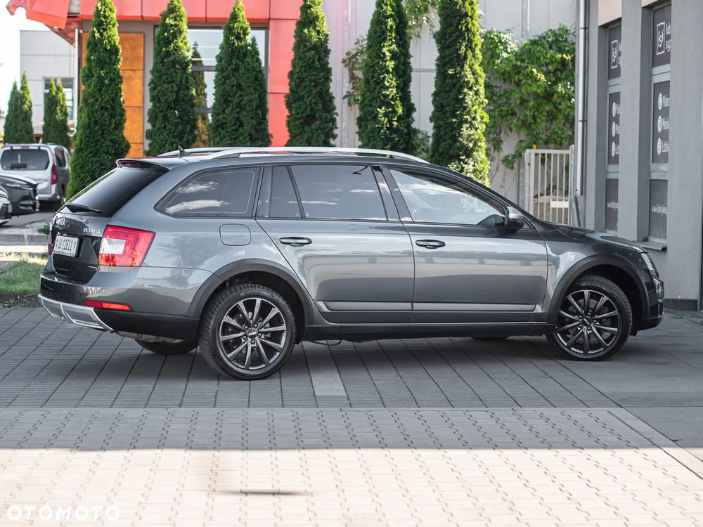 Skoda Octavia 1.8 TSI (Green tec) 4x4 DSG Scout - 14