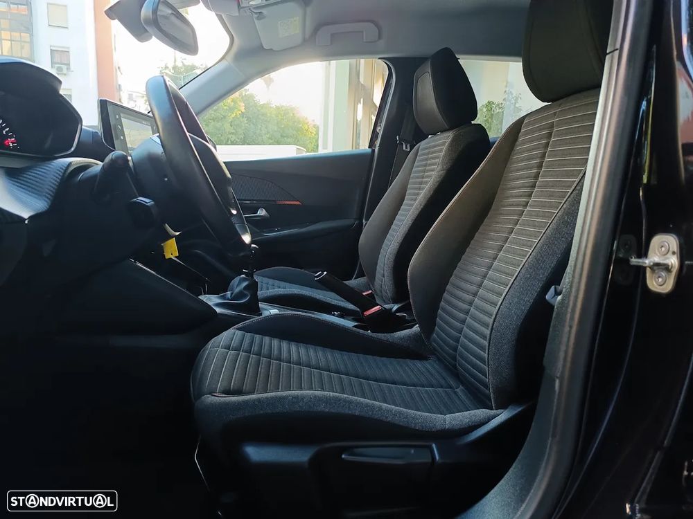 Peugeot 2008 1.2 PureTech Active - 8