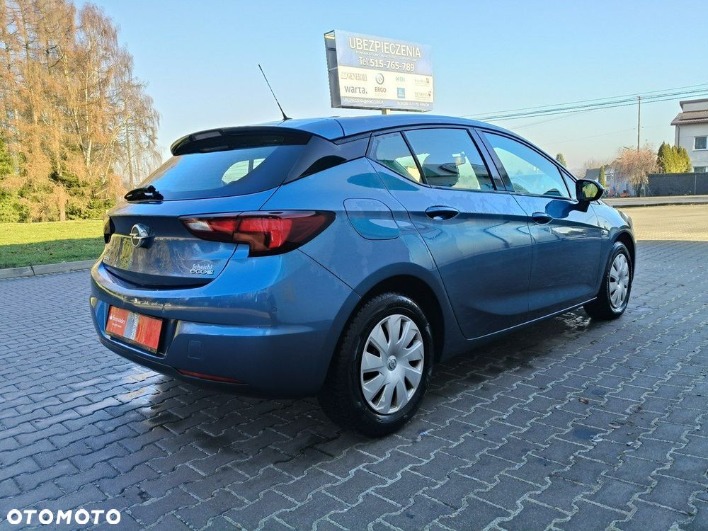 Opel Astra - 4