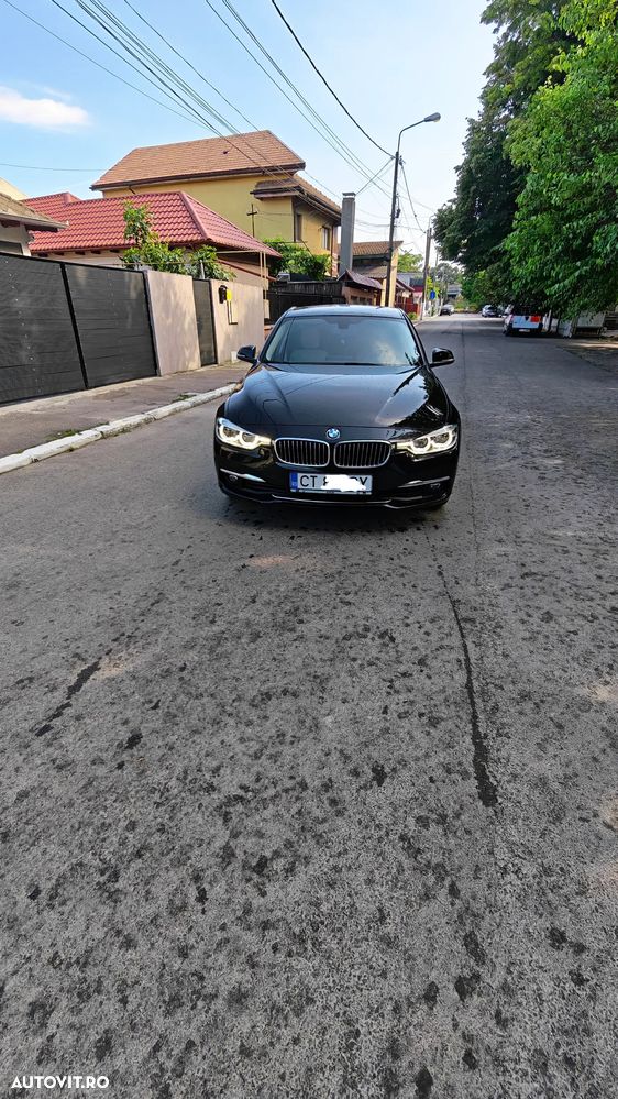 BMW Seria 3 318i Aut. - 10
