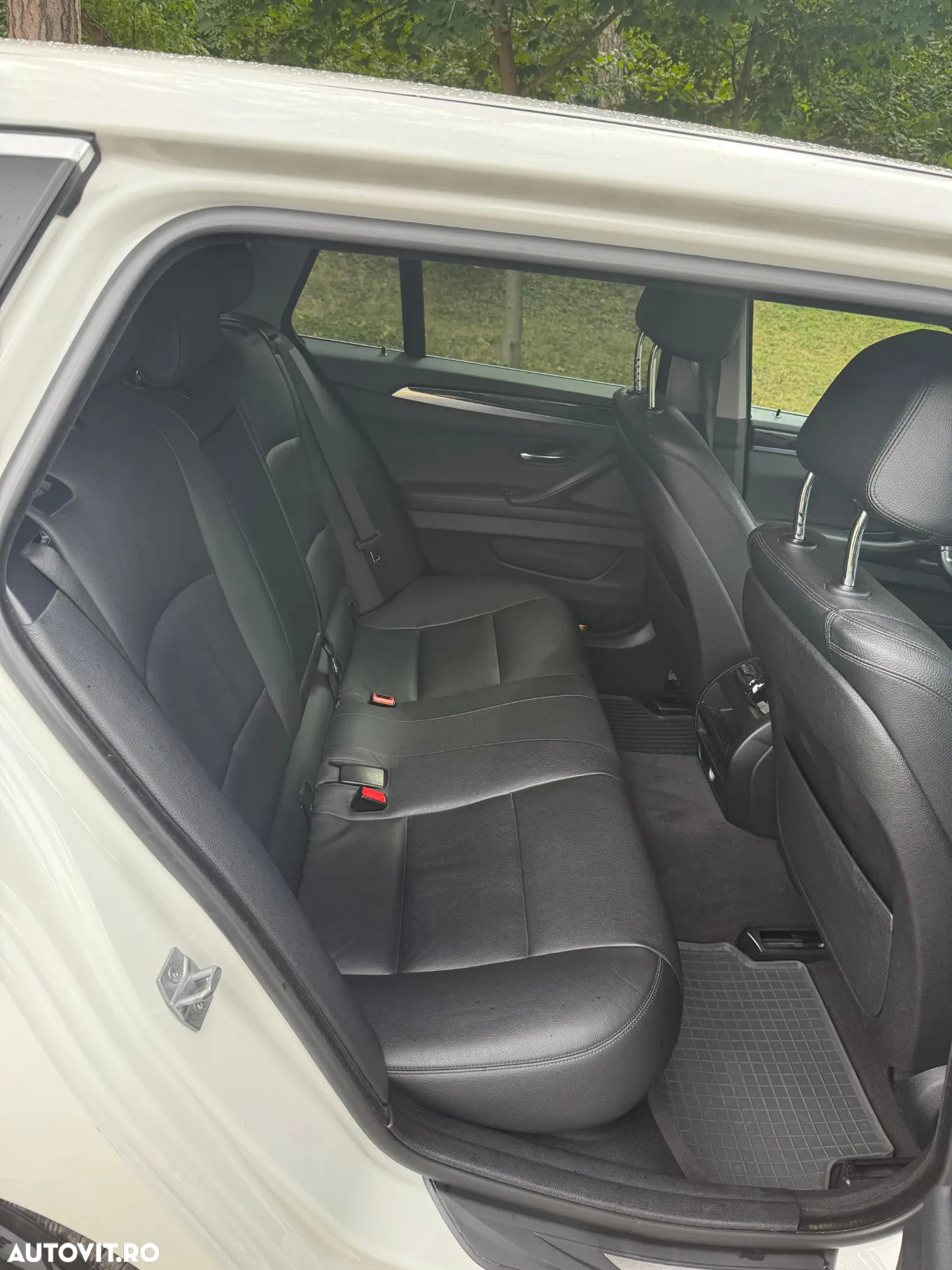 BMW Seria 5 520d Touring Aut. - 10