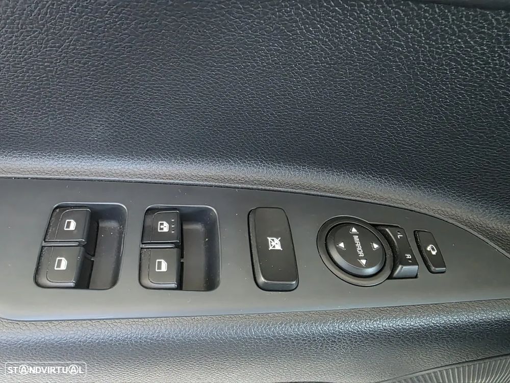 Kia Stonic 1.0 T-GDI Drive - 4