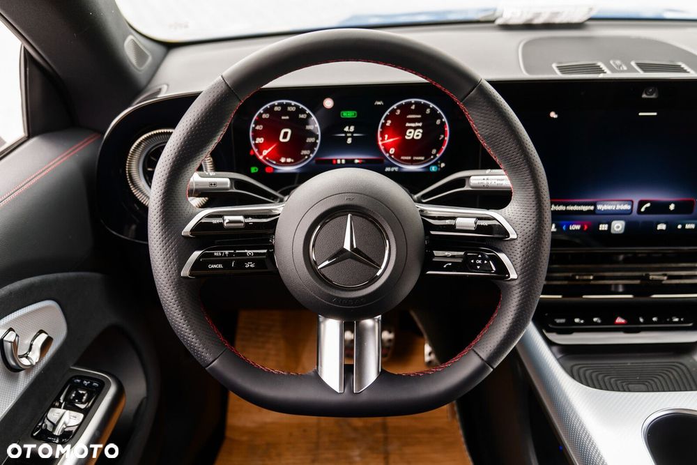 Mercedes-Benz CLA - 14