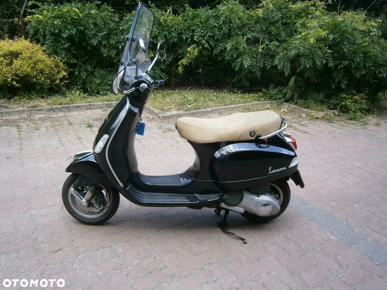 Piaggio Vespa - 2