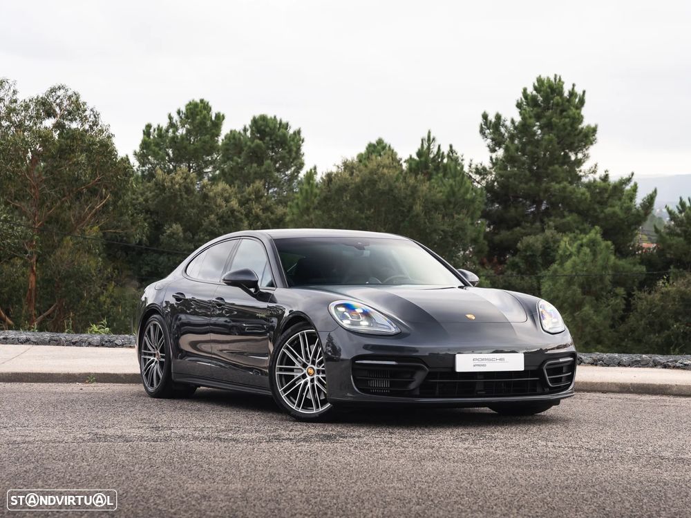 Porsche Panamera 4 E-Hybrid - 11